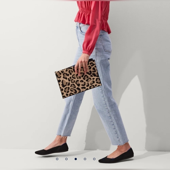 Rothys pointed toe - Picture 2 of 3